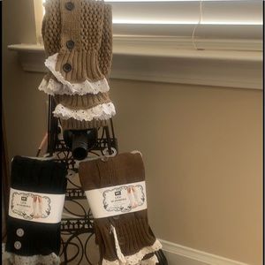 3 FOR $ 20 Leggings & Boots topper. IN GREAT SHAPE